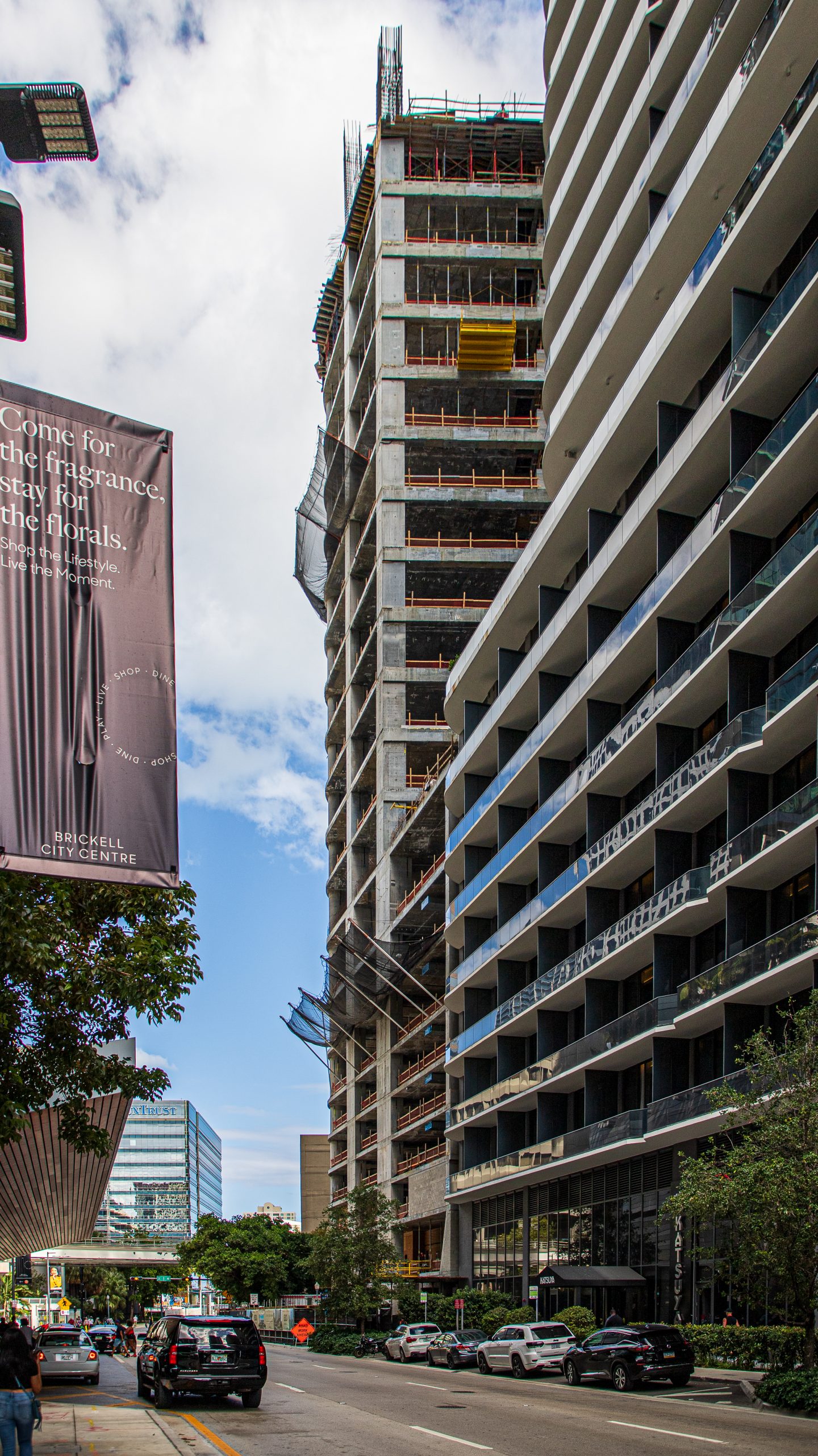 830 Brickell Plaza. Photo by Oscar Nunez - @Skyalign