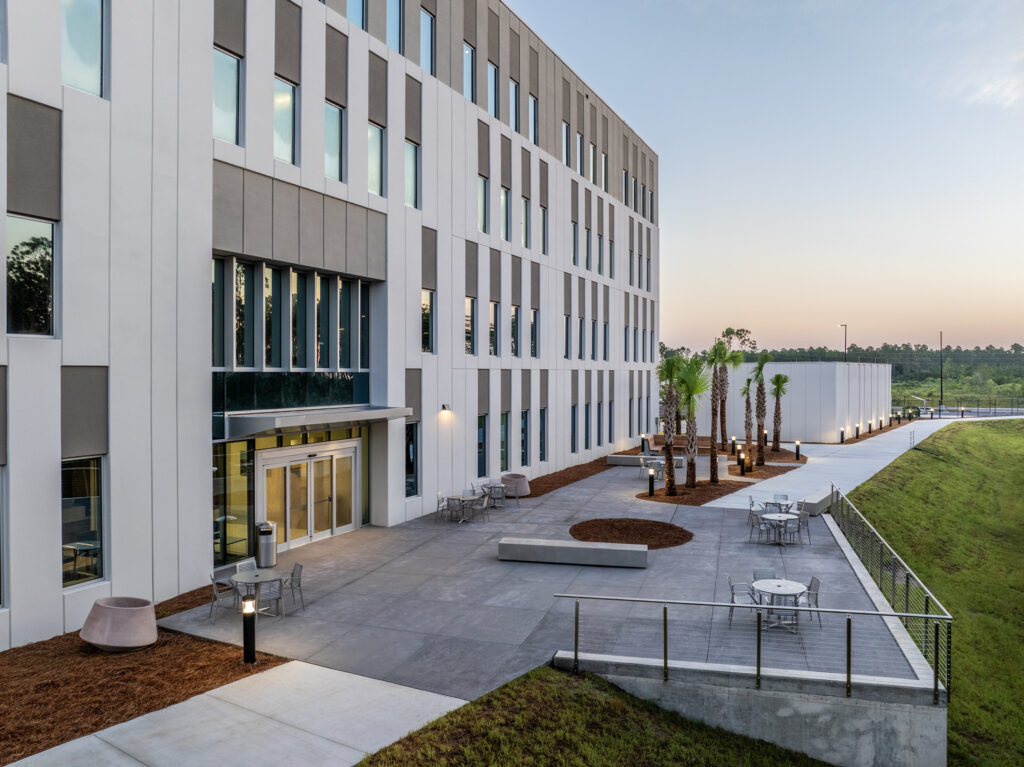Tallahassee Memorial HealthCare Medical Office Building Completed in ...